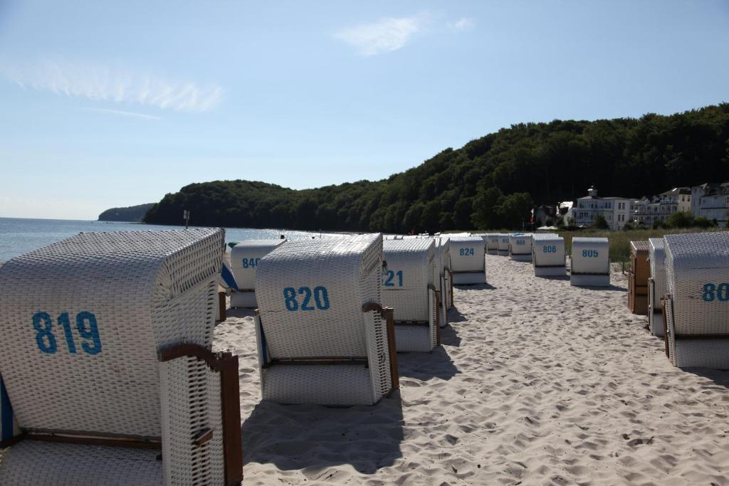 Holiday Rügen Putbus Zimmer foto